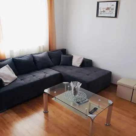 Emari Villa *